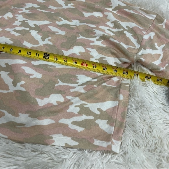 Banana Republic pink & tan Camo Luxspun cropped shirt size XS NWT - Picture 5 of 9